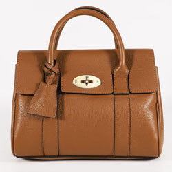 멀베리 베이스워터백 27cm 250908